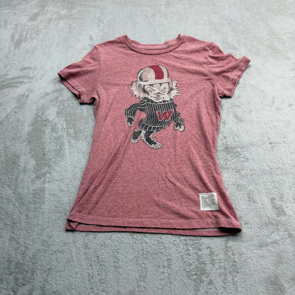 Wisconsin Badgers The Original Retro Brand T-Shirt Womens XS Red Bucky Graphic